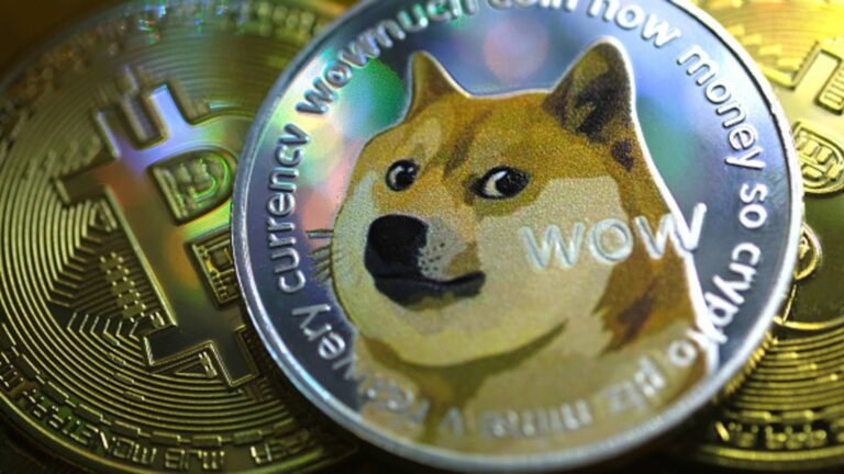 Dogecoin(DOGE) To The Moon? Analyst Predicts Bull Run, But