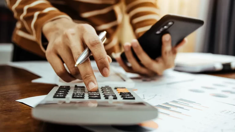 How to Stretch Your Budget in Financially Constrained Times