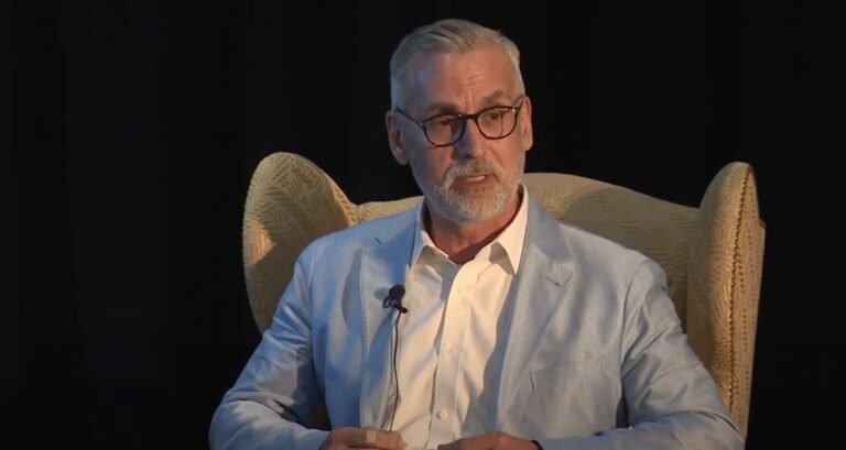 SEC Targets OpenSea in NFT Crackdown Amid 70% Market Growth: Ripple’s Stuart Alderoty Criticizes Regulatory Overreach