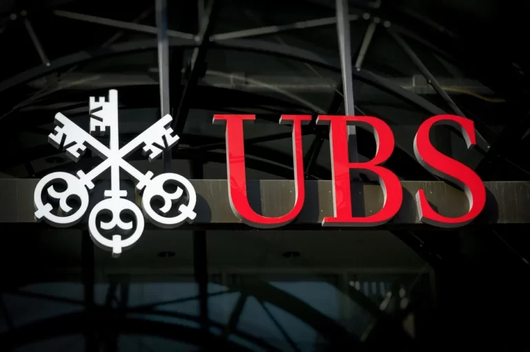 UBS Enters Crypto Arena: Wealthy Clients Gain Access to Crypto ETFs