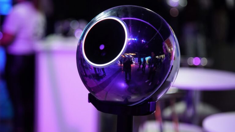 Worldcoin Price Soars 18% on OpenAI News But Faces Uncertainty With Solana Integration And FOMC Meeting