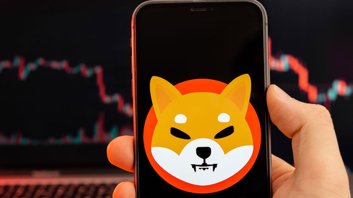Shiba Inu (SHIB) on The Edge: Analysts Predict 120% Surge After Downtrend Break