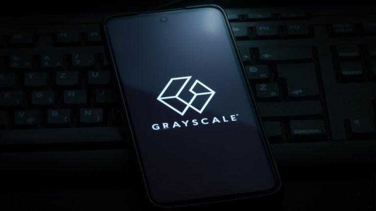Grayscale Files 19b-4 for XRP ETF Amid SEC’s Cautious Approach – Will Approval Follow?