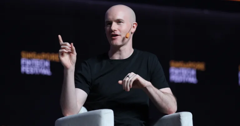 Coinbase CEO Sells Millions In Stock Before Shareholder Meeting: Bullish Signal Or Insider Jitters?