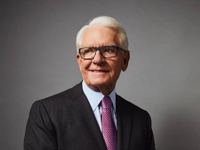 Charles Schwab Adds 3 Major Cryptos: Solana, Avalanche and Chainlink Next